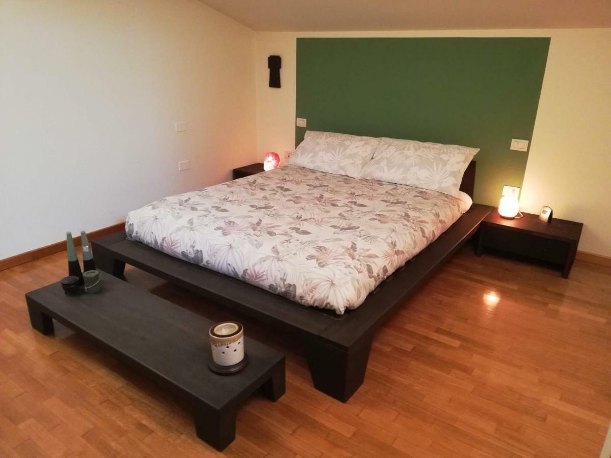 Cinzia E Roldano Apartment Тори ди Куартезоло Екстериор снимка